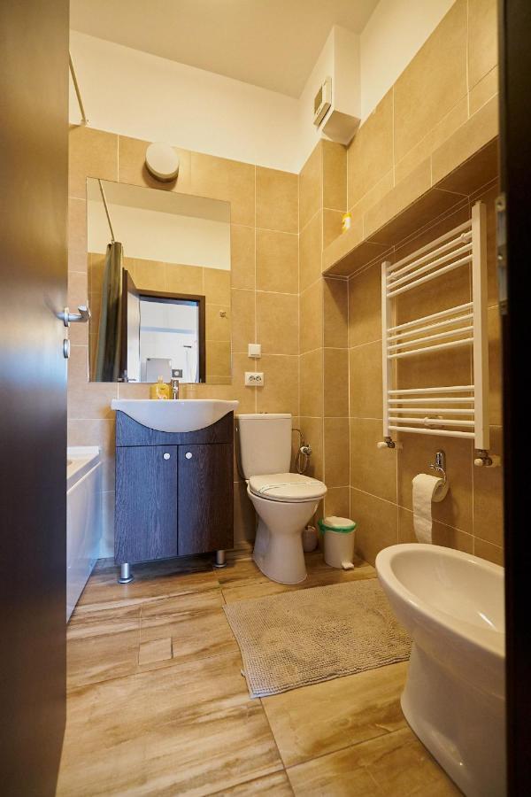 Cozy 3 Bedroom Apartments In Centre Of Iasi Palas Mall Eksteriør bilde